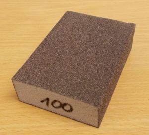 Brusná houba čtyřstranná, molitan, zrnitost 100