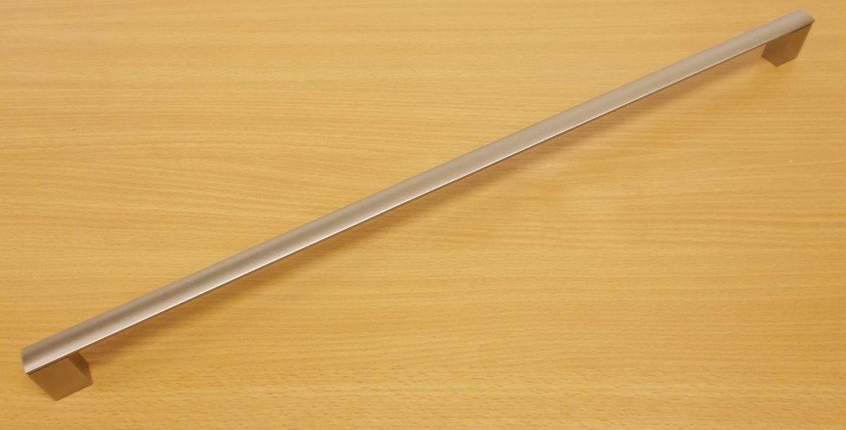 Úchytka Porta 532/542 mm Ni-broušený