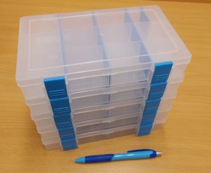 Krabička-organizer , transparentní 206x137x35 mm