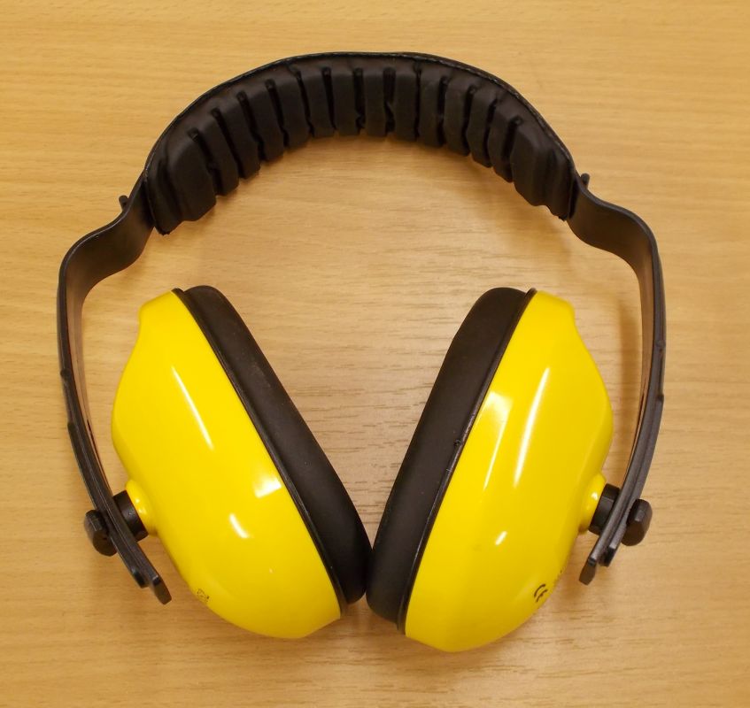 Ochranná sluchátka - žlutá nastavitelná