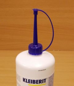 Lepidlo disperzní Kleiberit 303.0 , lahev 0,5kg s aplikátorem